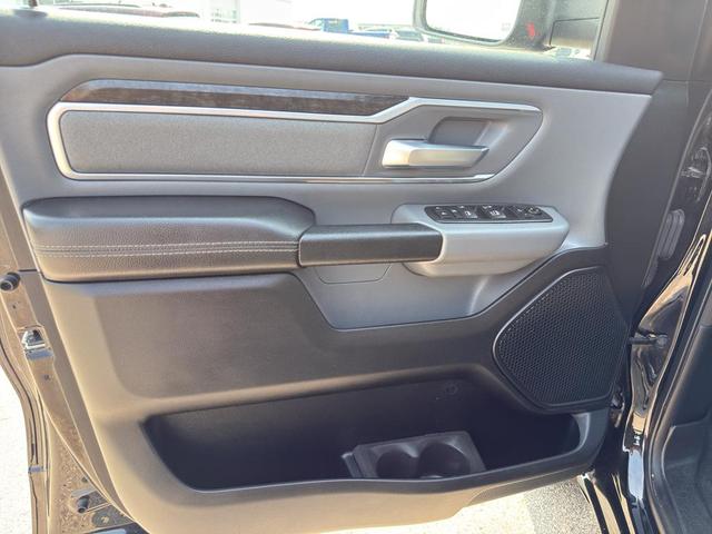 Photo of 2021 Diamond Black RAM 1500