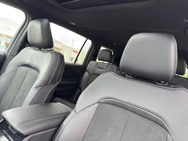 Photo of 2025 Velvet Red Pearlcoat Jeep Grand Cherokee L