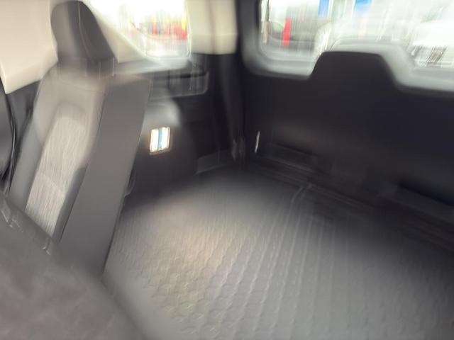 Photo of 2022 Oxford White Ford Bronco Sport