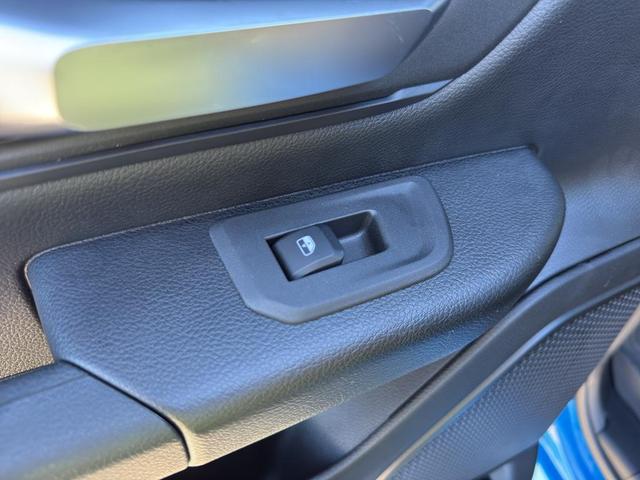 Photo of 2026 Hydro Blue Pearl RAM 1500