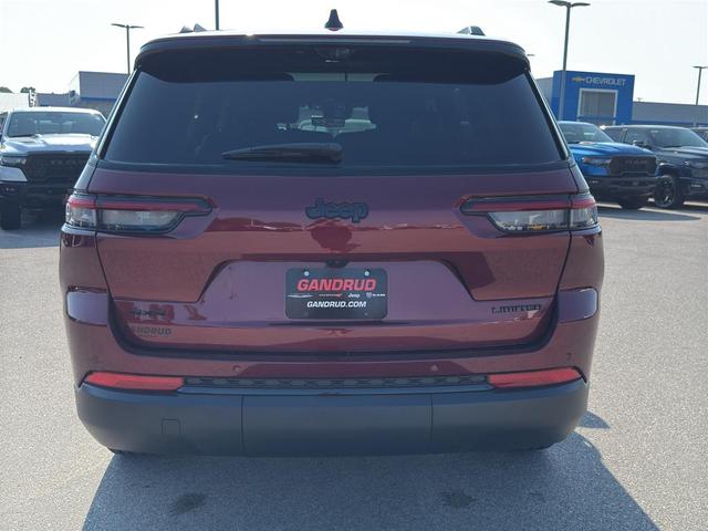 Photo of 2025 Velvet Red Pearlcoat Jeep Grand Cherokee L