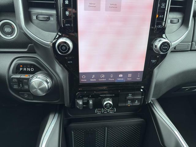 Photo of 2025 Diamond Black RAM 1500