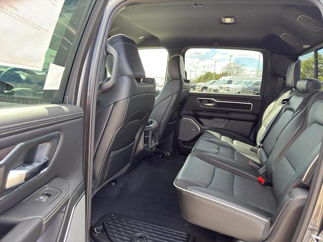 Photo of 2025 Granite Crystal Clearcoat Metallic RAM 1500