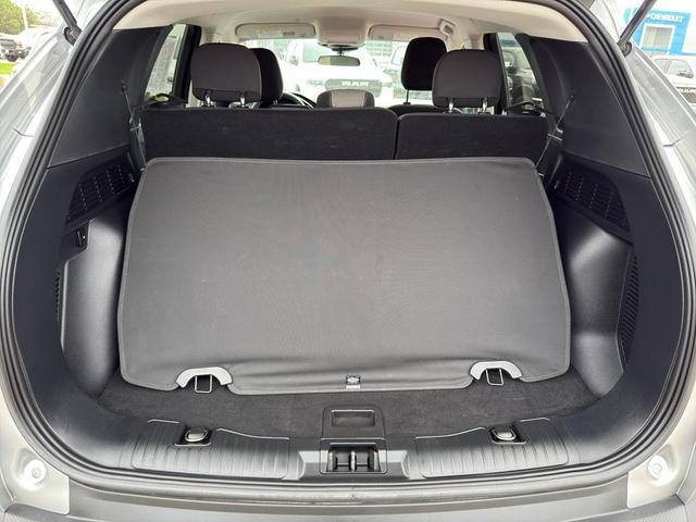 Photo of 2022 Iconic Silver Metallic Ford Escape