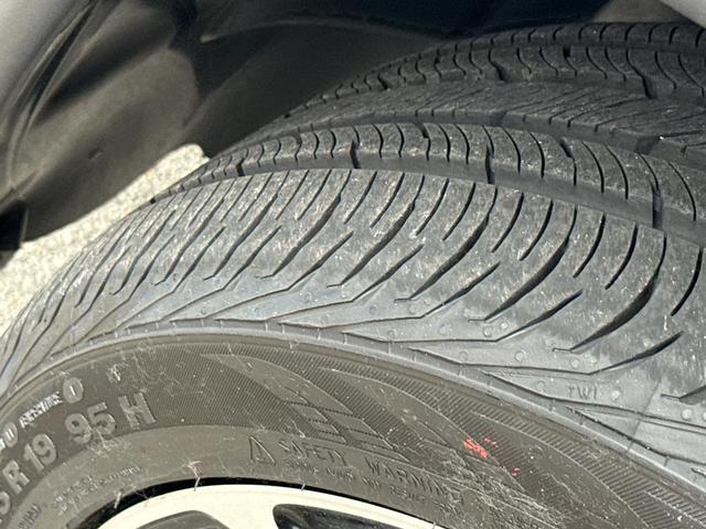 Photo of 2025 Silver Zynith Jeep Compass