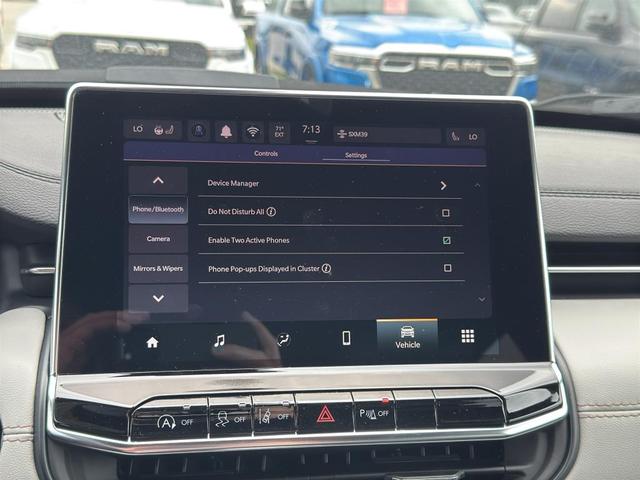 Photo of 2025 Silver Zynith Jeep Compass