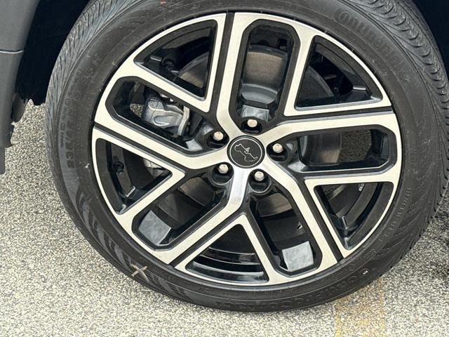 Photo of 2025 Silver Zynith Jeep Compass