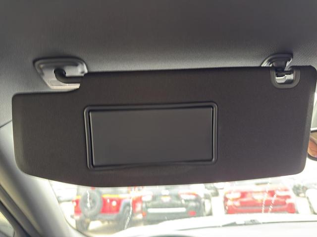 Photo of 2022 Silver Zynith Jeep Grand Cherokee