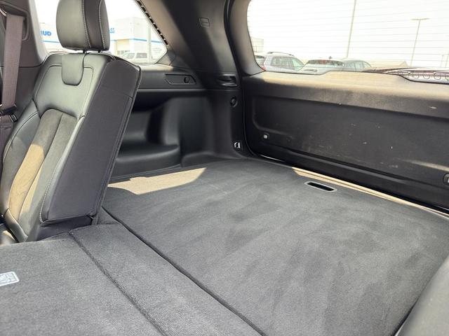 Photo of 2023 Bright White Clearcoat Jeep Grand Cherokee