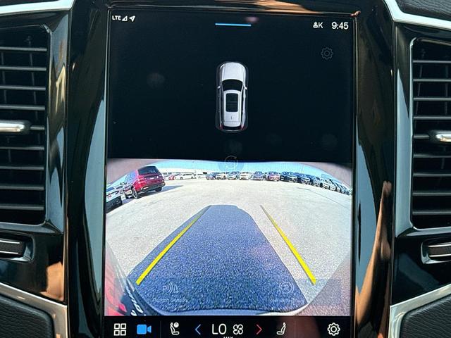 Photo of 2023 Platinum Grey Metallic Volvo XC90