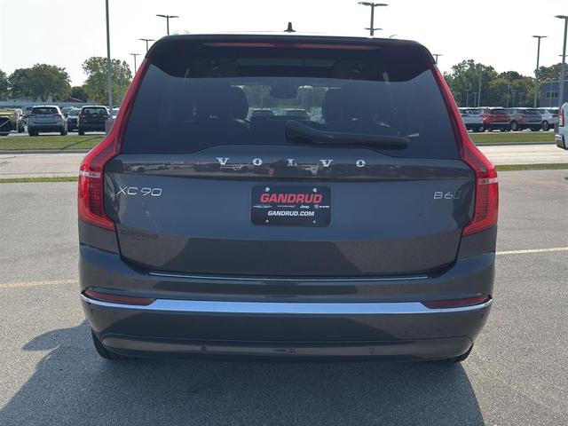 Photo of 2023 Platinum Grey Metallic Volvo XC90