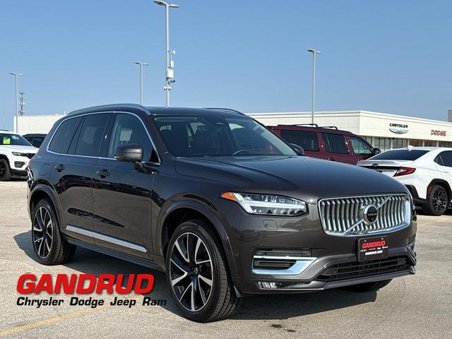 Photo of 2023 Platinum Grey Metallic Volvo XC90