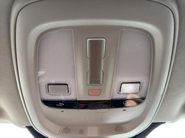 Photo of 2023 Platinum Grey Metallic Volvo XC90
