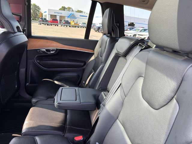 Photo of 2023 Platinum Grey Metallic Volvo XC90
