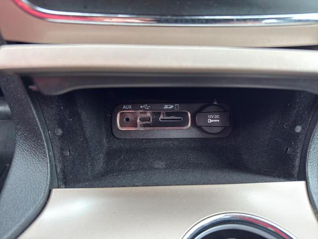 Photo of 2014 Deep Cherry Red Crystal Pearlcoat Jeep Grand Cherokee
