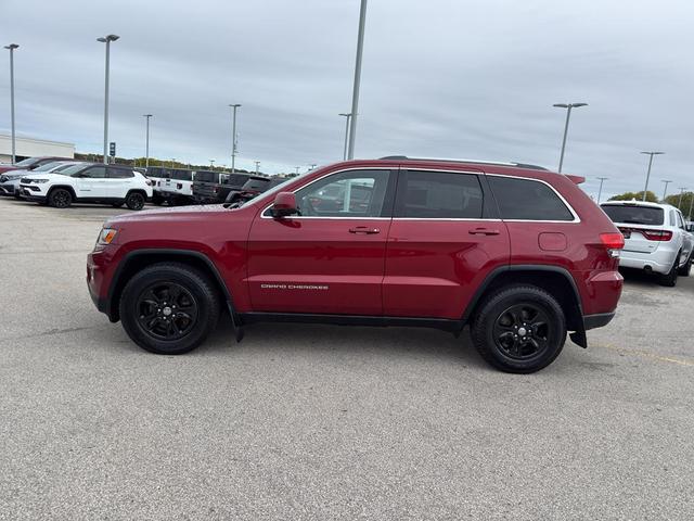 Photo of 2014 Deep Cherry Red Crystal Pearlcoat Jeep Grand Cherokee
