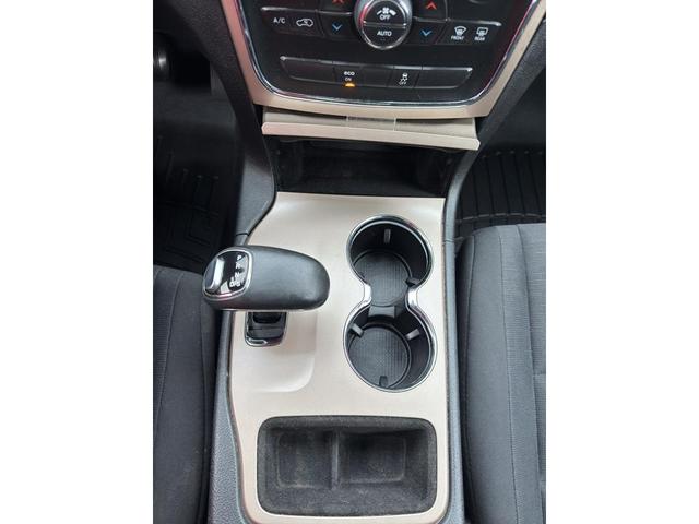 Photo of 2014 Deep Cherry Red Crystal Pearlcoat Jeep Grand Cherokee