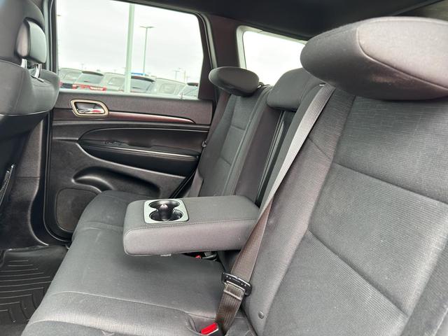 Photo of 2014 Deep Cherry Red Crystal Pearlcoat Jeep Grand Cherokee