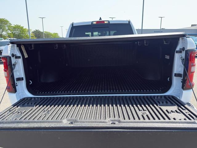 Photo of 2025 Bright White Clearcoat RAM 1500