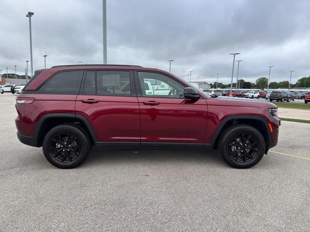 Photo of 2024 Velvet Red Pearlcoat Jeep Grand Cherokee