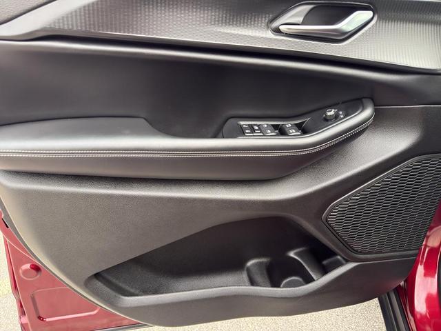 Photo of 2024 Velvet Red Pearlcoat Jeep Grand Cherokee