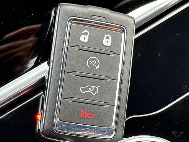 Photo of 2024 Velvet Red Pearlcoat Jeep Grand Cherokee