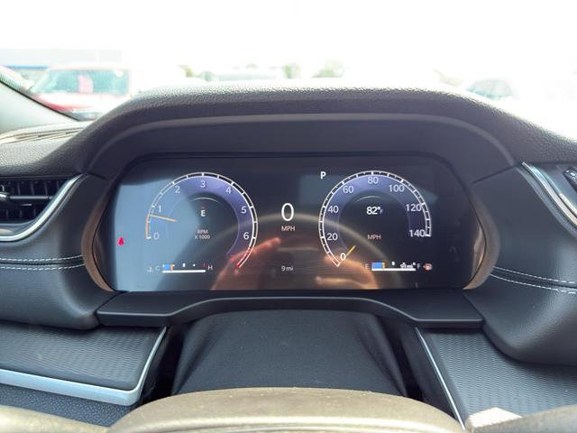Photo of 2025 Silver Zynith Jeep Grand Cherokee L