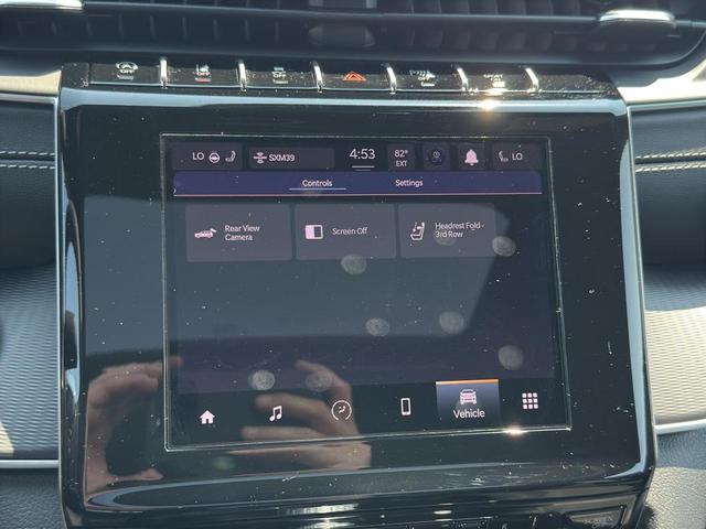 Photo of 2025 Silver Zynith Jeep Grand Cherokee L