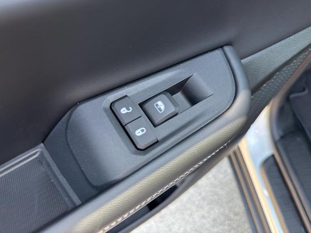Photo of 2025 Silver Zynith Jeep Grand Cherokee L
