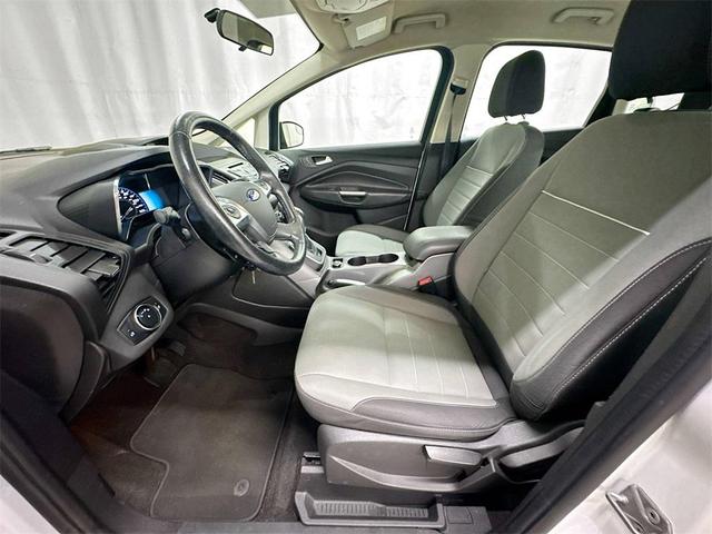 Photo of 2015 White Ford C-Max Hybrid