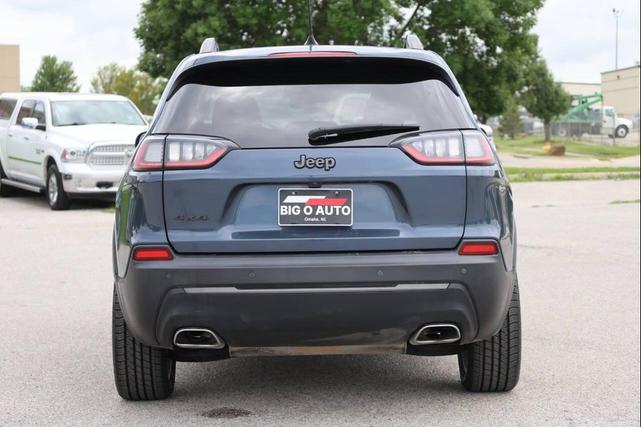 Photo of 2021 Blue Jeep Cherokee