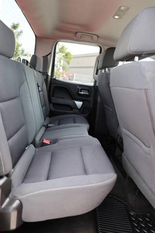 Photo of 2018 Red Chevrolet Silverado 1500