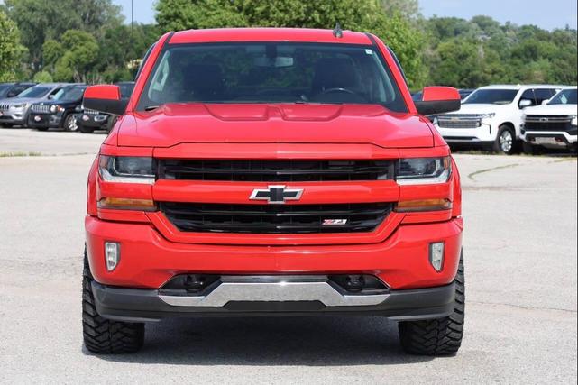 Photo of 2018 Red Chevrolet Silverado 1500