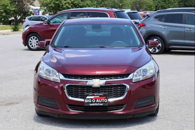 Photo of 2015 Red Chevrolet Malibu