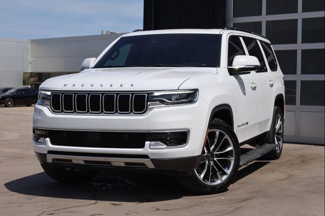 Photo of 2022 White Jeep Wagoneer
