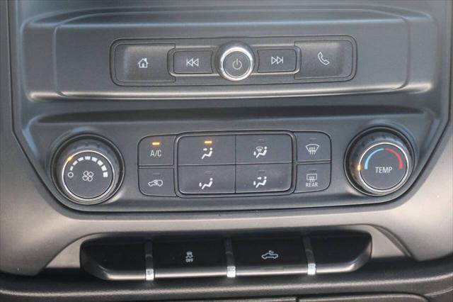 Photo of 2018 Silver Chevrolet Silverado 1500
