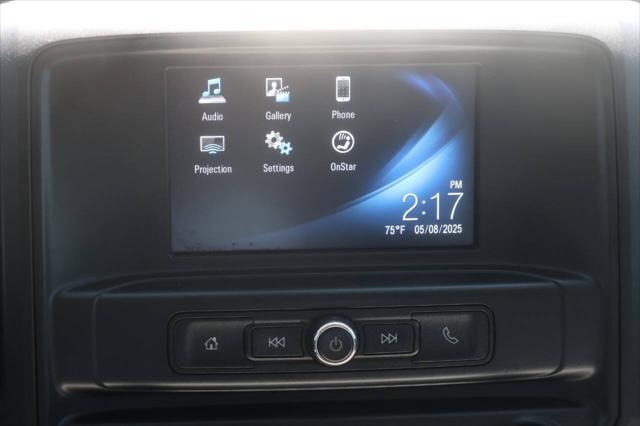 Photo of 2018 Silver Chevrolet Silverado 1500