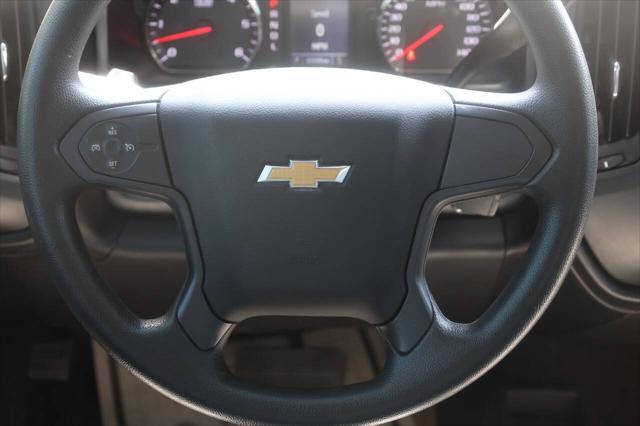 Photo of 2018 Silver Chevrolet Silverado 1500