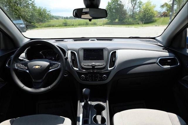 Photo of 2024 Blue Chevrolet Equinox