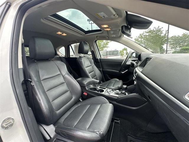 Photo of 2016 Crystal White Pearl Mazda CX-5