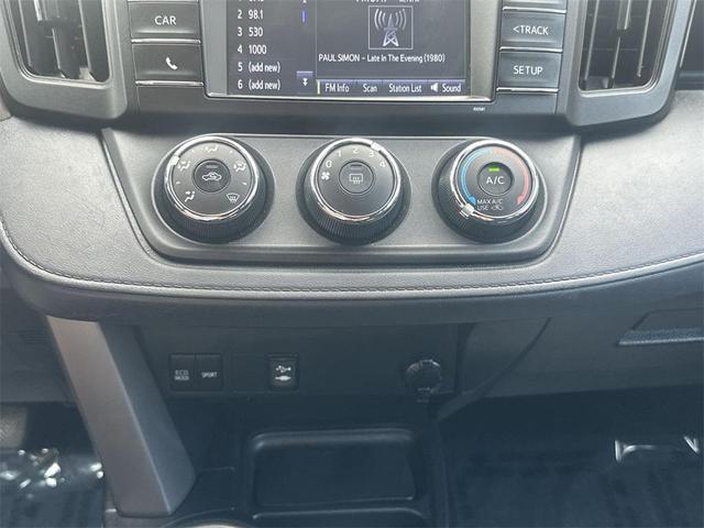 Photo of 2018  Toyota RAV4
