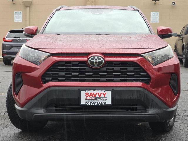 Photo of 2019 Ruby Flare Pearl Toyota RAV4