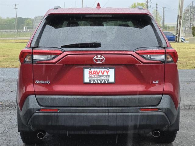 Photo of 2019 Ruby Flare Pearl Toyota RAV4