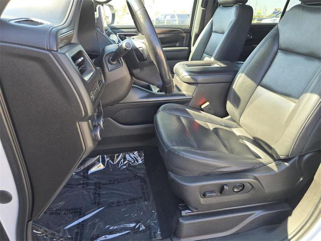 Photo of 2021 Summit White Chevrolet Suburban