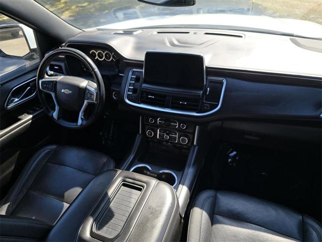 Photo of 2021 Summit White Chevrolet Suburban