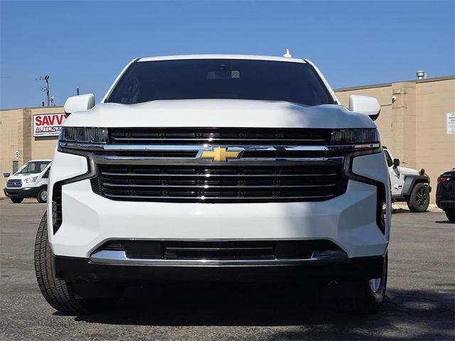 Photo of 2021 Summit White Chevrolet Suburban