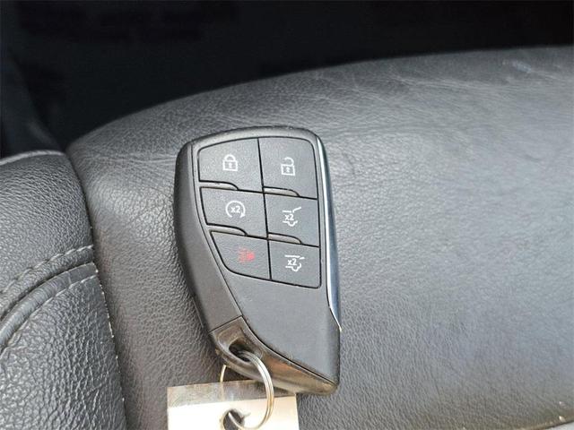 Photo of 2021 Summit White Chevrolet Suburban