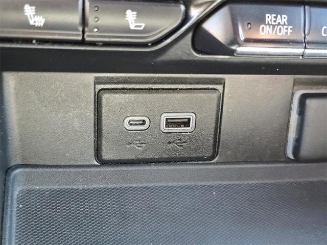 Photo of 2021 Summit White Chevrolet Suburban