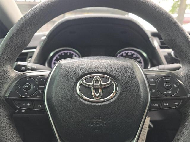 Photo of 2018 Predawn Gray Mica Toyota Camry