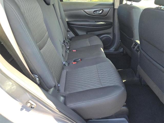 Photo of 2019 Gun Metallic Nissan Rogue
